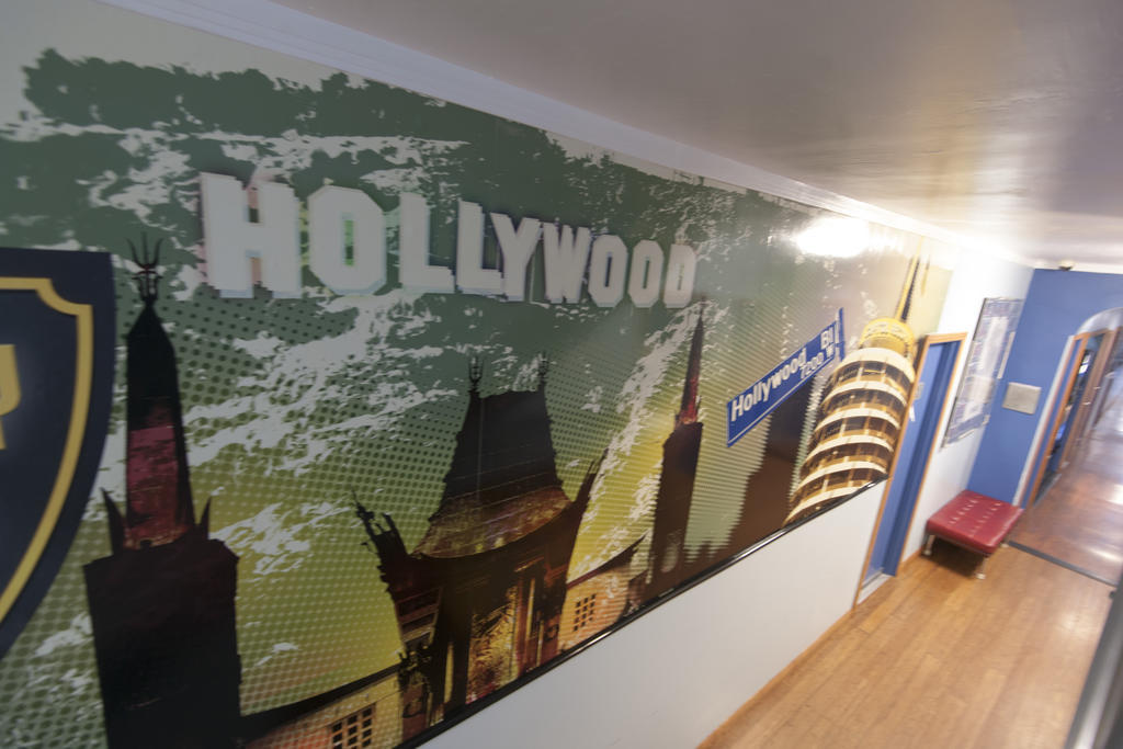 Usa Hostels Hollywood Los Angeles Exterior photo